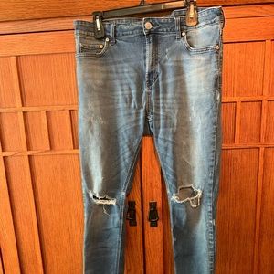 Men’s Pacsun blue ripped jeans